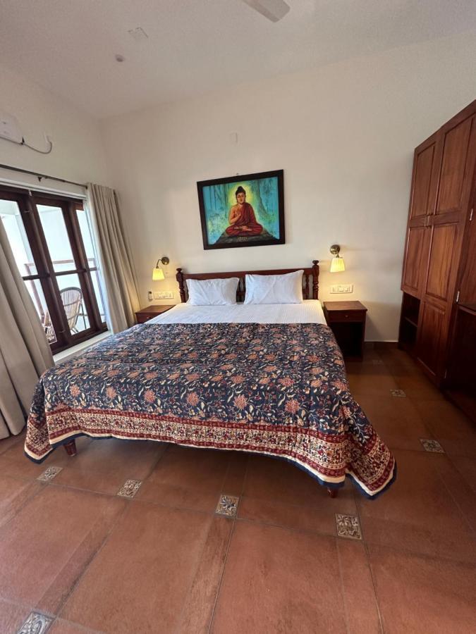 Buddha Beach Hotel Ковалам Экстерьер фото
